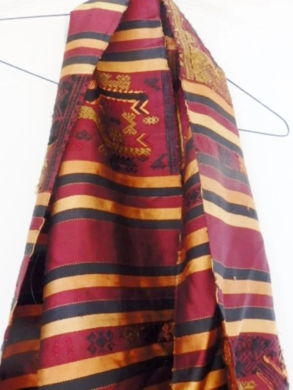 BEAUTIFUL INDONESIAN SUMBA SCARF